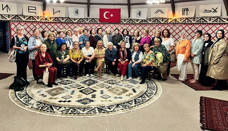 Emekli Vali ve bürokrat eşleri Çorum’u gezdi