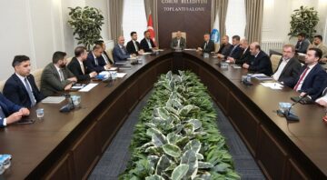 Tarihe geçecek işlere imza atacağız