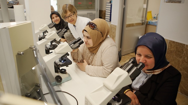  Hitit’de anneler yeni ufuklar kazanıyor