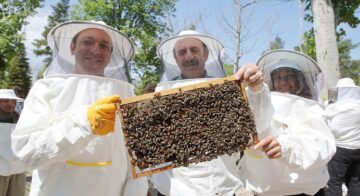 Arıları Yaşat Geleceğini Kazan Projesi