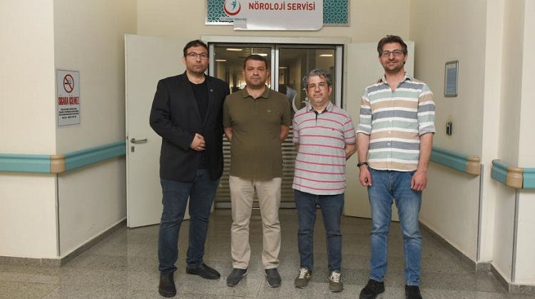 Elektrik uyarısıyla tedavi eden cihaz!