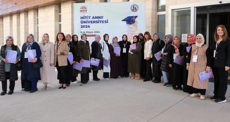 Hitit’in Anne Üniversitesi başladı