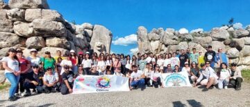 Depremzede çocuklara Çorum’u gezdiler