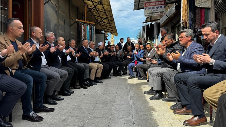 Arife duası ortak yapılacak