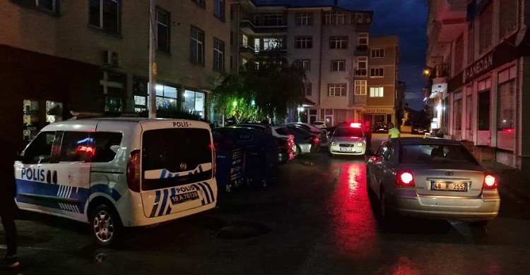 Bisikletiyle çocuk aniden yola çıkınca!