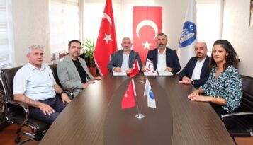 Belediye’den kardeş şehre araç hibesi