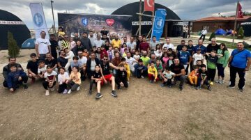 En Baba Kamp renkli görüntülere sahne oldu