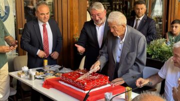 Çorumlu efsane doktor 100 yaşına girdi