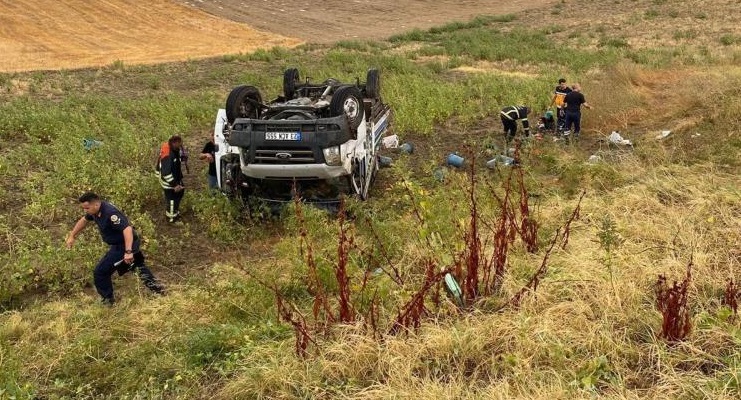 Tarım işçilerini taşıyan minibüs devrildi!