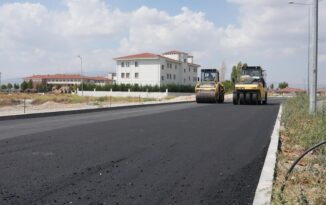 Altyapıdan sonra asfalt döküldü