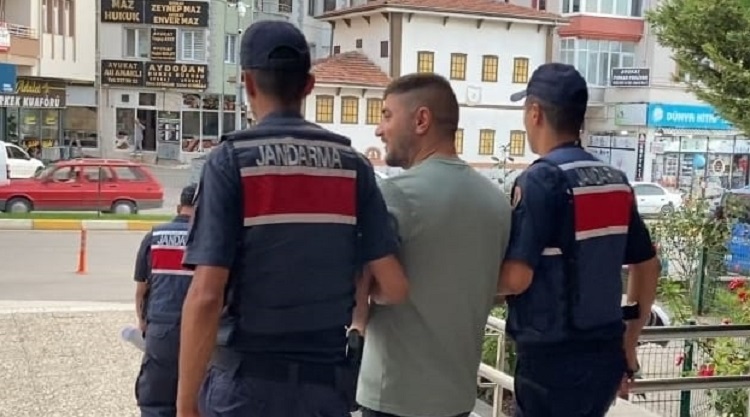 Hapis cezası bulunan firari yakalandı!