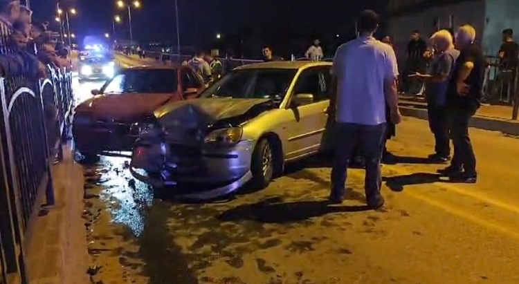 Zincirleme trafik kazasında 4 kişi yaralandı