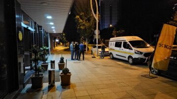 Kavgada başından silahla vuruldu!