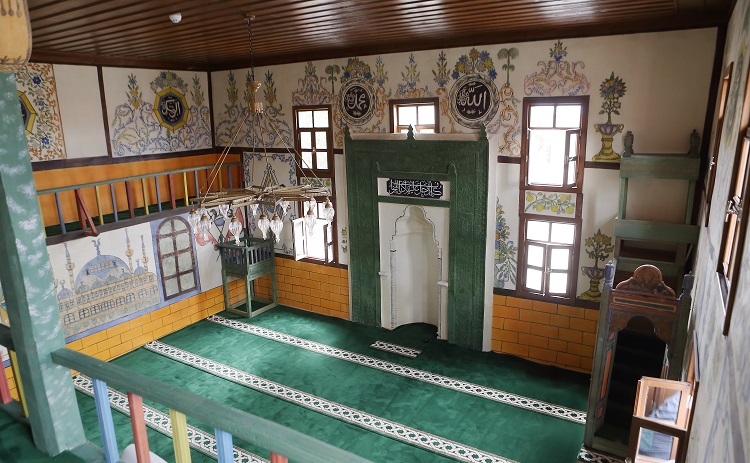 125 yıllık cami yeniden ibadete açıldı