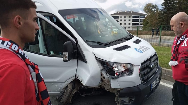 Çorum FK taraftarı kaza yaptı