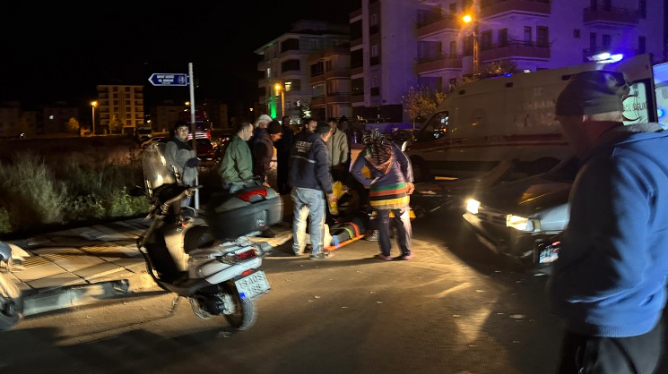 Otomobille çarpıştı sürücü yaralı!