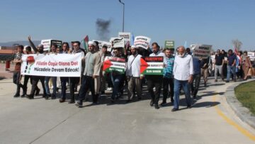 Üniversite öğrencileri Filistin için yürüdü