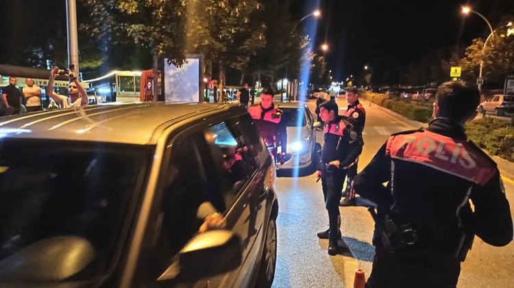 Şok uygulamalar devam ediyor