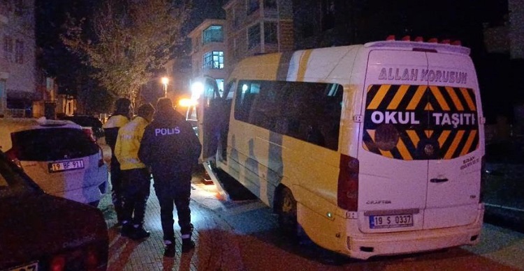 Dur ihtarına uymadı kaçtı cezayı yedi!