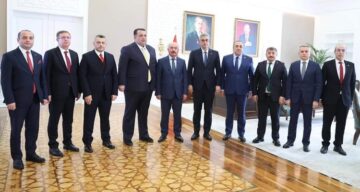 Çorum heyeti Sağlık Bakanı ile görüştü