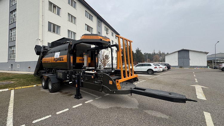 Çiftçilere 11 milyonluk tarım makinesi desteği