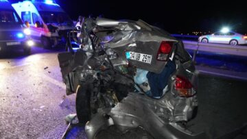 Ambulans kaza yaptı: 1 ölü 5 yaralı