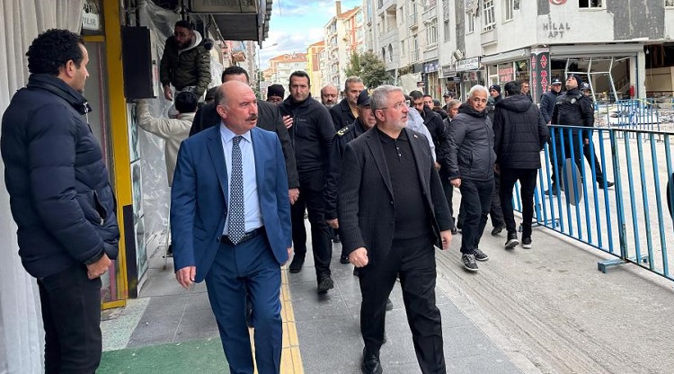 Vali ve Aşgın vatandaşı yalnız bırakmadı