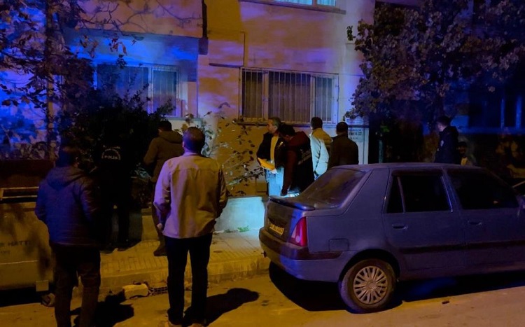 Beşinci kattan düşen kadının durumu ağır!