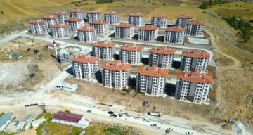 Çorum’daki TOKİ projelerini sordu!