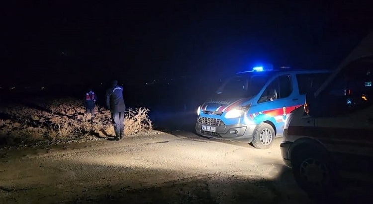 Uzman Çavuşu dövdüler arabasını aldılar!