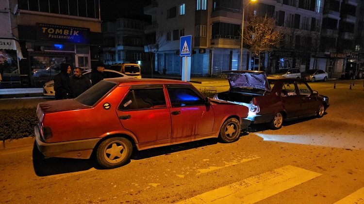 Polisten kaçarken kaza yaptı