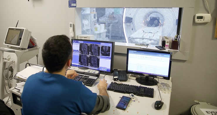 Ön çapraz bağ yırtığı tespit edilecek