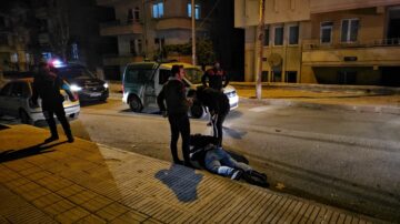 Dur ihtarına uymadılar böyle yakalandılar
