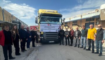  Çorum’dan 1 tır gıda malzemesi yola çıktı