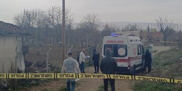 Park halindeki aracında ölü bulundu!