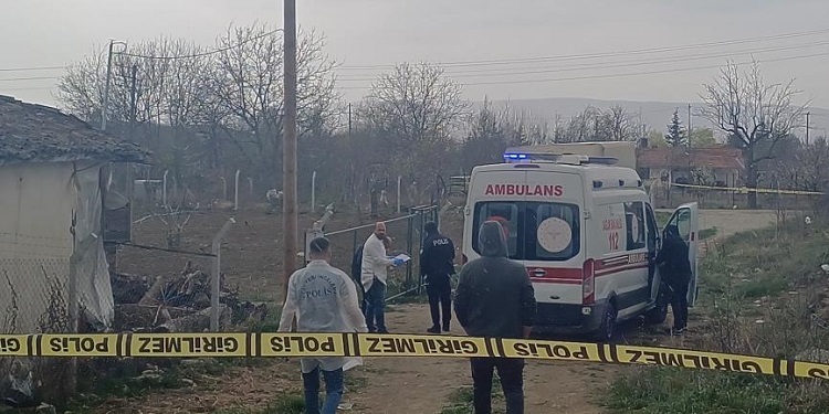 Park halindeki aracında ölü bulundu!