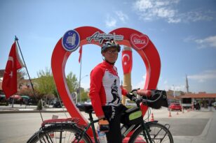 Batman’dan Çorum’a pedal çevirdi