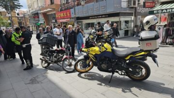 Motosiklet sürücüsü kaza yapıp kaçtı