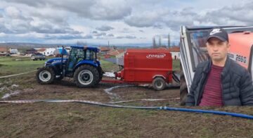 Yem karma makinesi yine can aldı!