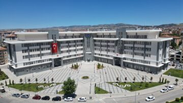 YKS sınav ücretlerini Belediye karşıladı