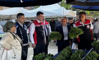 Çarşamba Pazarı’nda hijyen denetimi