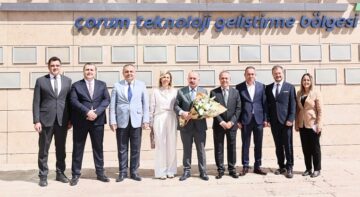 Sanayimizi büyütmeye devam edeceğiz