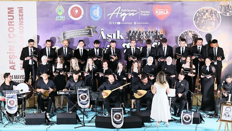 Âşık Mahzuni Şerif türkülerle anıldı