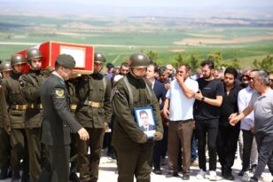 Çorumlu Astsubay gözyaşlarıyla uğurlandı