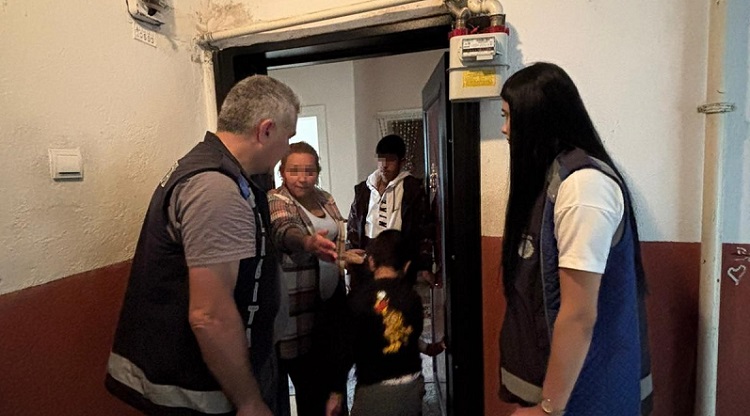 Zabıta çocuk dilenciler için harekete geçti