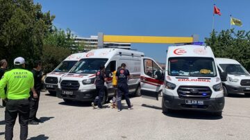 Un fabrikasında patlama: 1 ağır 9 yaralı