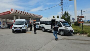 Kalp krizi geçiren şoför kurtulamadı