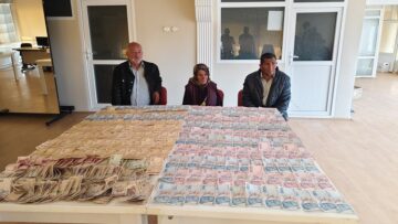 Dilenciler beş saatte 25 bin topladı!