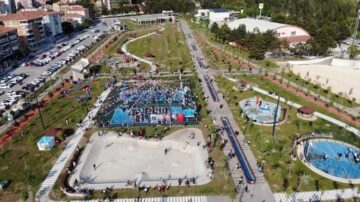 Geniş kapsamlı Millet Bahçesi törenle açıldı