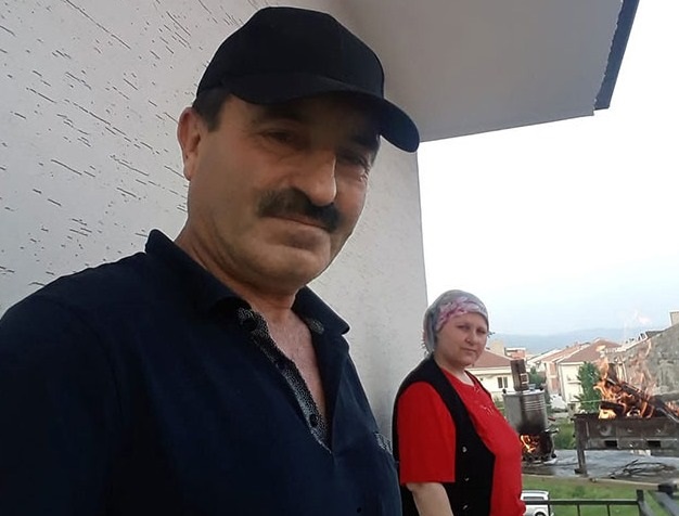 Eşini öldürdükten sonra canına kıydı!